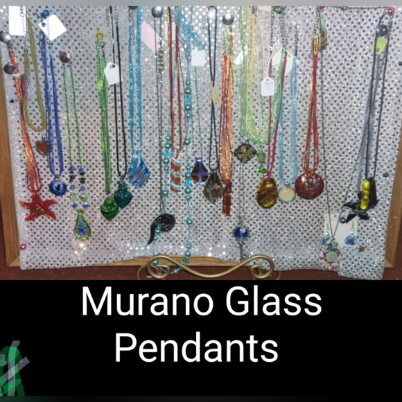 Murano Glass Pendant on Beaded Necklace Chains - Picture 8 of 10